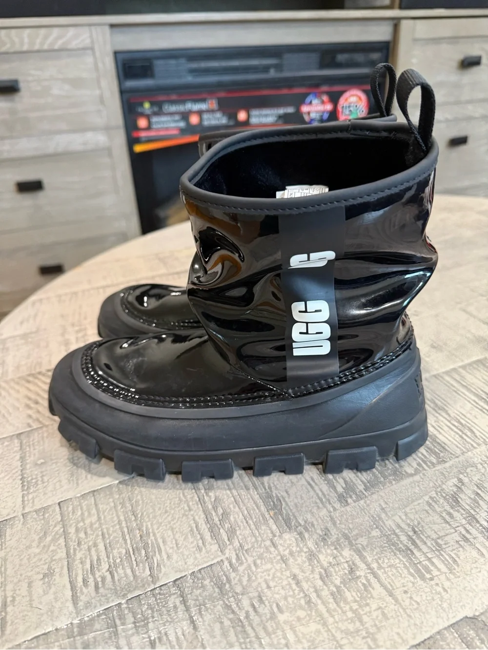 UGG Kids Black Glossy Patent Lug Boot